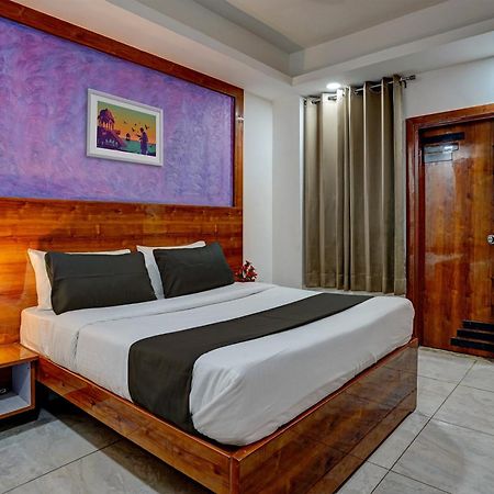 Hotel Hight Krone A Family Hotel Near Igi Airport Delhi Nueva Delhi Exterior foto